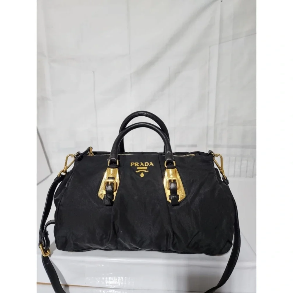 Prada this authentic